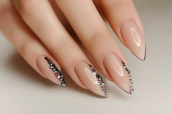 nails